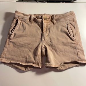Khaki American eagle shorts
